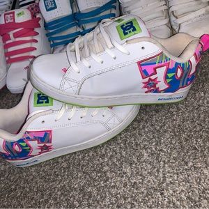 Dc sneakers